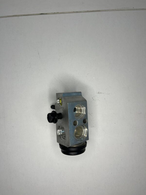 QKH N 20900 Hyundai İ20 Exp.Valf