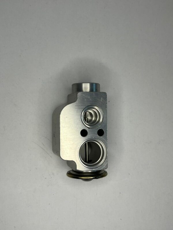 QCH 2053 Mercedes Ön Exp.Valf