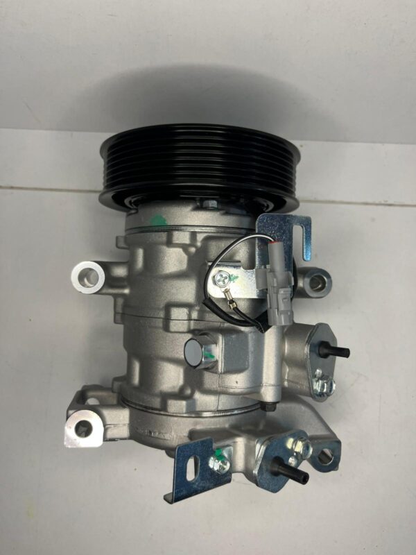 K883200K660 KOMPRESÖR HELUX