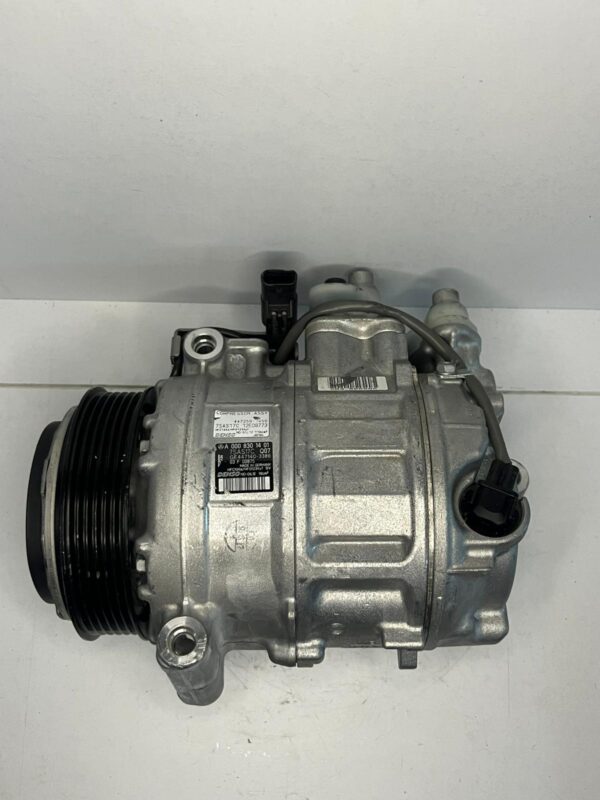 A0008301401 KOMPRESÖR MERCEDES 5 PK-6PK GİRİŞ AĞZI PULLU