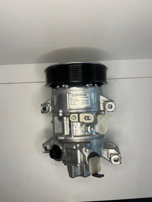 DCP50124 KOMPRESÖR COROLLA-AVENSİS-TOYOTA 7PK